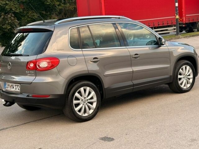 Коричневий Фольксваген Тігуан, об'ємом двигуна 0 л та пробігом 180 тис. км за 4400 $, фото 5 на Automoto.ua