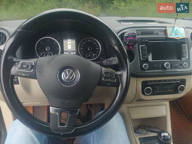 Коричневый Фольксваген Тигуан, объемом двигателя 2 л и пробегом 220 тыс. км за 15300 $, фото 3 на Automoto.ua