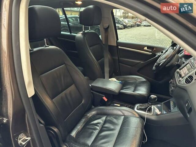 Коричневий Фольксваген Тігуан, об'ємом двигуна 1.97 л та пробігом 208 тис. км за 14300 $, фото 16 на Automoto.ua