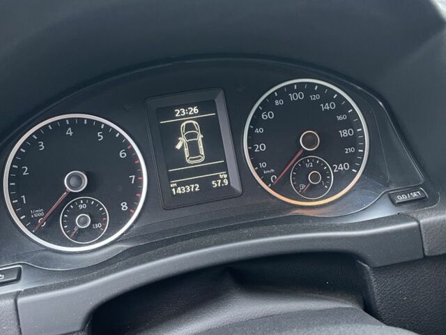 Коричневый Фольксваген Тигуан, объемом двигателя 1.98 л и пробегом 143 тыс. км за 13500 $, фото 4 на Automoto.ua