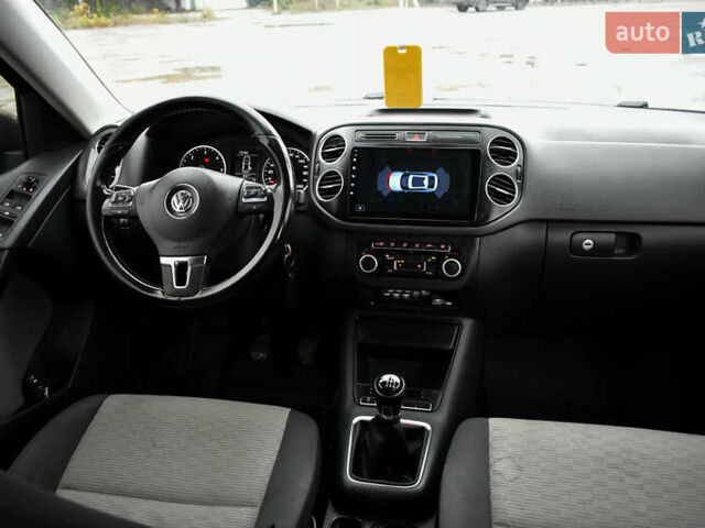 Коричневый Фольксваген Тигуан, объемом двигателя 1.97 л и пробегом 300 тыс. км за 13800 $, фото 21 на Automoto.ua