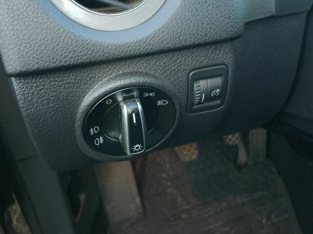 Коричневый Фольксваген Тигуан, объемом двигателя 2 л и пробегом 207 тыс. км за 13300 $, фото 13 на Automoto.ua