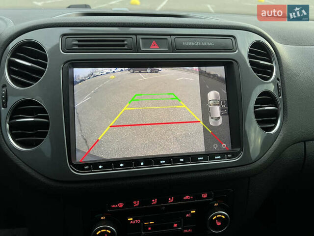 Коричневый Фольксваген Тигуан, объемом двигателя 2 л и пробегом 251 тыс. км за 13500 $, фото 5 на Automoto.ua