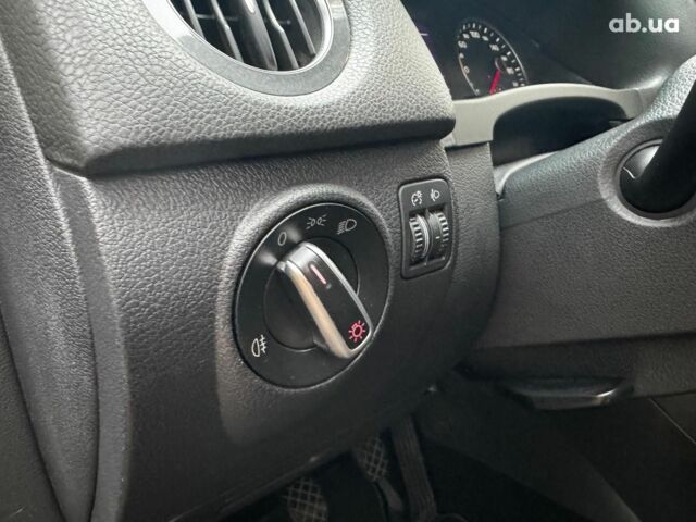 Коричневый Фольксваген Тигуан, объемом двигателя 2 л и пробегом 351 тыс. км за 13490 $, фото 12 на Automoto.ua