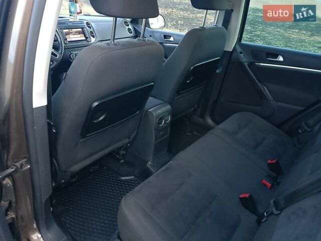 Коричневый Фольксваген Тигуан, объемом двигателя 1.97 л и пробегом 207 тыс. км за 13300 $, фото 19 на Automoto.ua