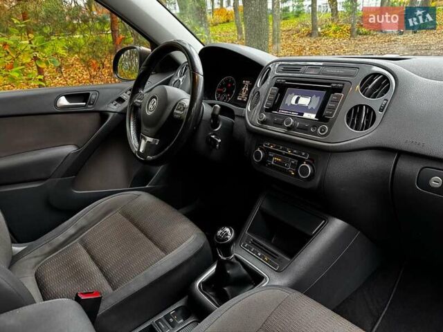 Коричневый Фольксваген Тигуан, объемом двигателя 2 л и пробегом 351 тыс. км за 13490 $, фото 30 на Automoto.ua