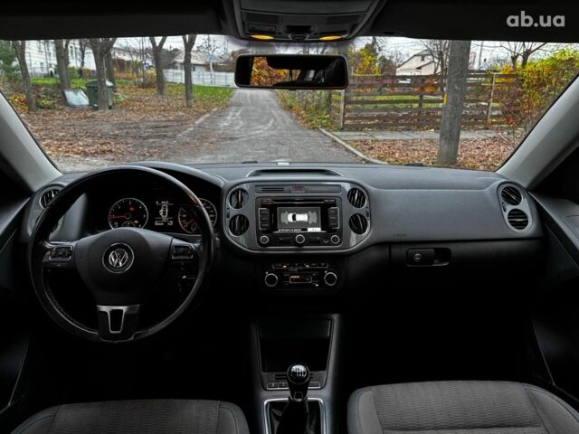 Коричневый Фольксваген Тигуан, объемом двигателя 2 л и пробегом 351 тыс. км за 13490 $, фото 26 на Automoto.ua