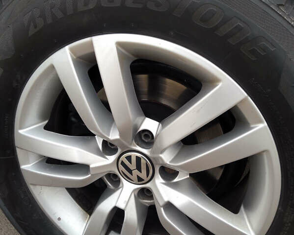 Коричневий Фольксваген Тігуан, об'ємом двигуна 2 л та пробігом 175 тис. км за 14950 $, фото 7 на Automoto.ua