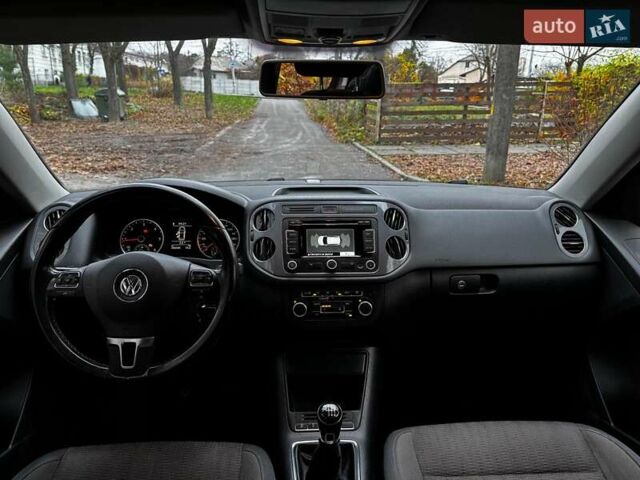 Коричневый Фольксваген Тигуан, объемом двигателя 2 л и пробегом 351 тыс. км за 13490 $, фото 27 на Automoto.ua