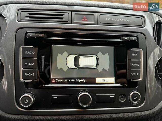 Коричневый Фольксваген Тигуан, объемом двигателя 2 л и пробегом 351 тыс. км за 13490 $, фото 17 на Automoto.ua