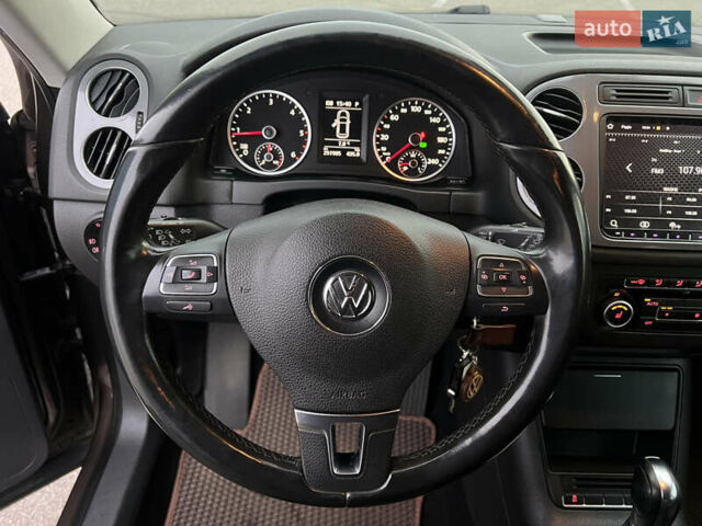 Коричневый Фольксваген Тигуан, объемом двигателя 2 л и пробегом 251 тыс. км за 13500 $, фото 32 на Automoto.ua