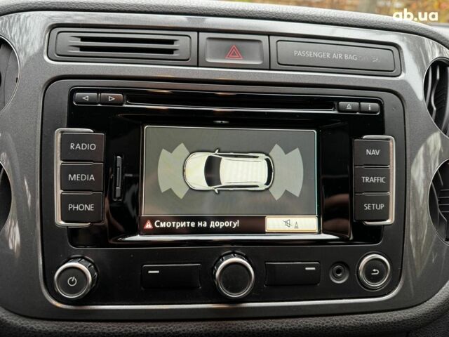 Коричневый Фольксваген Тигуан, объемом двигателя 2 л и пробегом 351 тыс. км за 13490 $, фото 17 на Automoto.ua