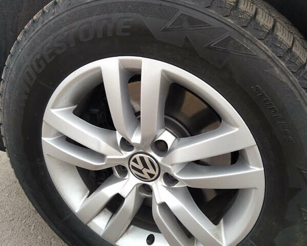 Коричневий Фольксваген Тігуан, об'ємом двигуна 2 л та пробігом 175 тис. км за 14950 $, фото 6 на Automoto.ua