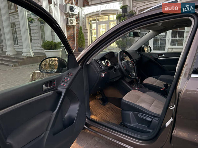 Коричневий Фольксваген Тігуан, об'ємом двигуна 1.97 л та пробігом 168 тис. км за 15990 $, фото 17 на Automoto.ua