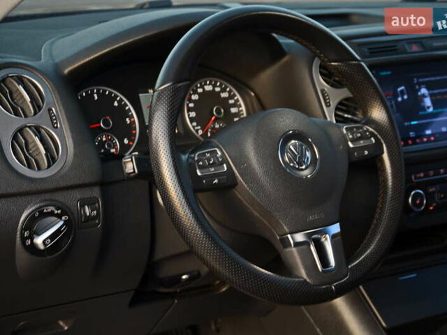 Коричневий Фольксваген Тігуан, об'ємом двигуна 2 л та пробігом 149 тис. км за 14700 $, фото 6 на Automoto.ua