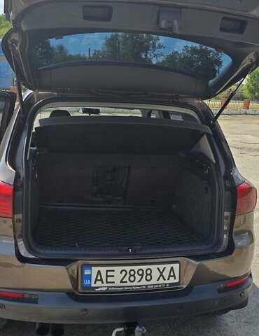 Коричневый Фольксваген Тигуан, объемом двигателя 1.97 л и пробегом 230 тыс. км за 13500 $, фото 18 на Automoto.ua