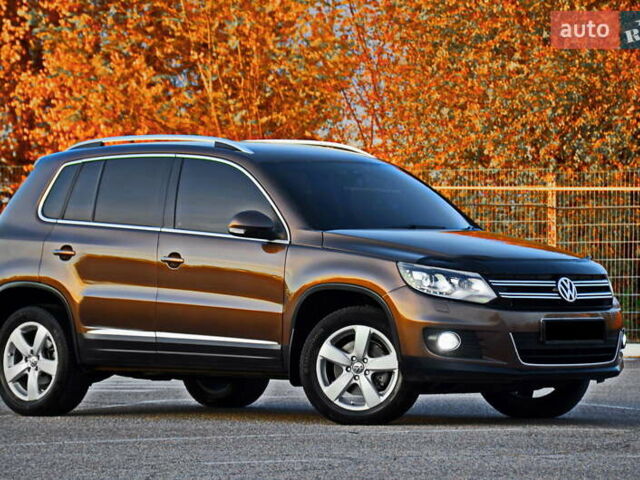 Коричневий Фольксваген Тігуан, об'ємом двигуна 2 л та пробігом 149 тис. км за 14700 $, фото 3 на Automoto.ua