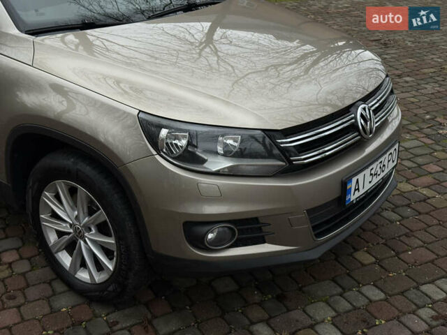 Коричневий Фольксваген Тігуан, об'ємом двигуна 2 л та пробігом 210 тис. км за 13900 $, фото 12 на Automoto.ua