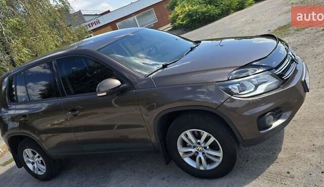 Коричневый Фольксваген Тигуан, объемом двигателя 1.97 л и пробегом 230 тыс. км за 13500 $, фото 8 на Automoto.ua