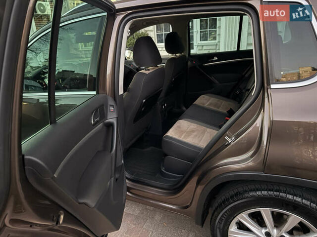 Коричневий Фольксваген Тігуан, об'ємом двигуна 1.97 л та пробігом 168 тис. км за 15990 $, фото 23 на Automoto.ua