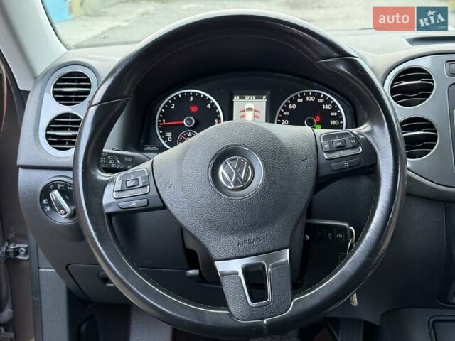 Фольксваген Тигуан 2013 в Киеве на Automoto.ua Коричневый Фольксваген Тигуан, объемом двигателя 1.99 л и пробегом 177 тыс. км за 15999 $, фото 48 на Automoto.ua