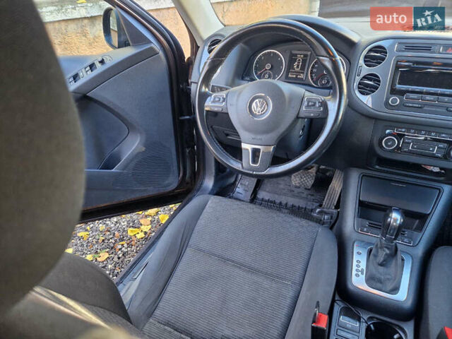 Коричневый Фольксваген Тигуан, объемом двигателя 1.97 л и пробегом 282 тыс. км за 12700 $, фото 5 на Automoto.ua