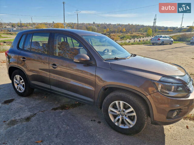 Коричневый Фольксваген Тигуан, объемом двигателя 1.97 л и пробегом 282 тыс. км за 12700 $, фото 7 на Automoto.ua