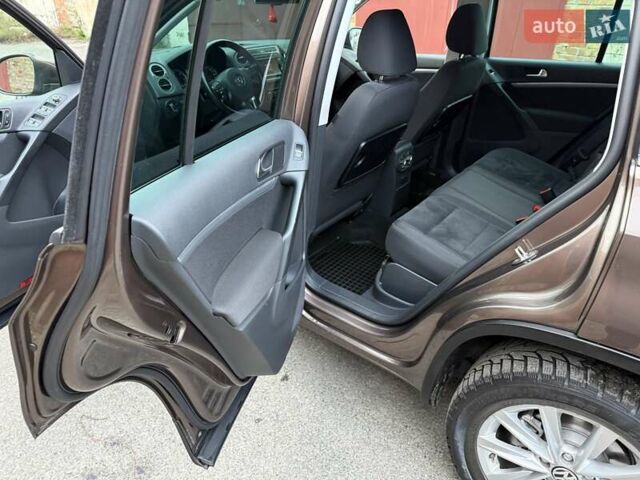 Фольксваген Тигуан 2013 в Киеве на Automoto.ua Коричневый Фольксваген Тигуан, объемом двигателя 1.99 л и пробегом 177 тыс. км за 15999 $, фото 31 на Automoto.ua