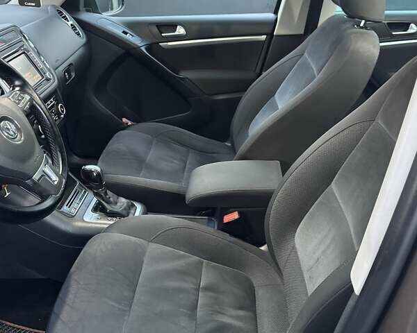 Коричневый Фольксваген Тигуан, объемом двигателя 1.97 л и пробегом 276 тыс. км за 16200 $, фото 13 на Automoto.ua