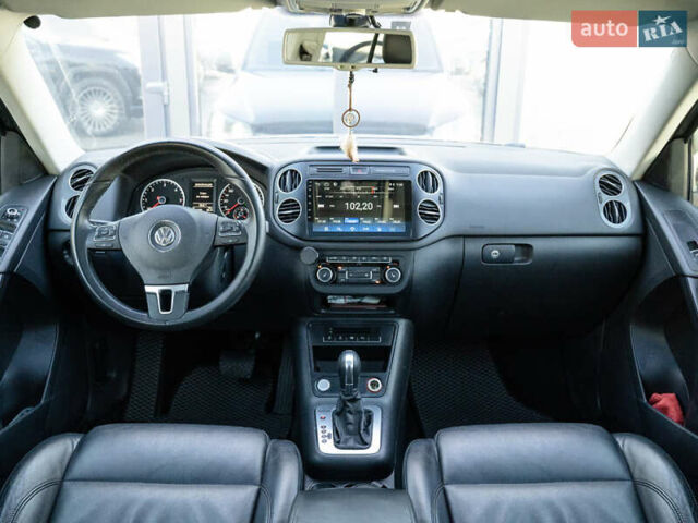 Коричневый Фольксваген Тигуан, объемом двигателя 2 л и пробегом 235 тыс. км за 15900 $, фото 26 на Automoto.ua