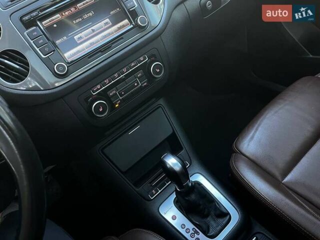 Коричневый Фольксваген Тигуан, объемом двигателя 1.97 л и пробегом 175 тыс. км за 17498 $, фото 18 на Automoto.ua