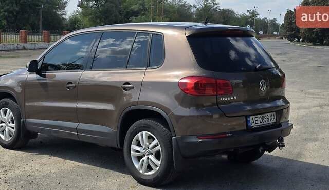 Коричневый Фольксваген Тигуан, объемом двигателя 1.97 л и пробегом 230 тыс. км за 13500 $, фото 5 на Automoto.ua