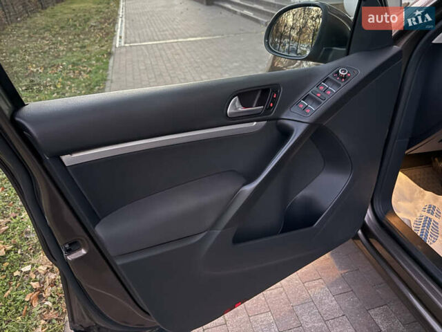 Коричневий Фольксваген Тігуан, об'ємом двигуна 1.97 л та пробігом 168 тис. км за 15990 $, фото 22 на Automoto.ua