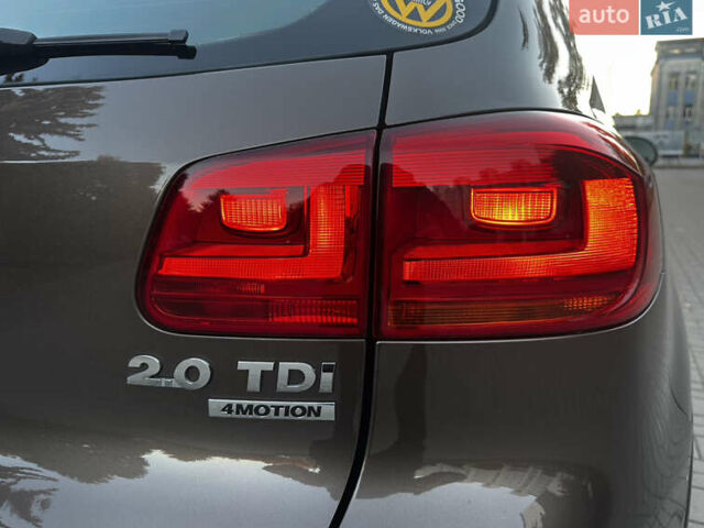 Коричневий Фольксваген Тігуан, об'ємом двигуна 2 л та пробігом 200 тис. км за 16650 $, фото 39 на Automoto.ua