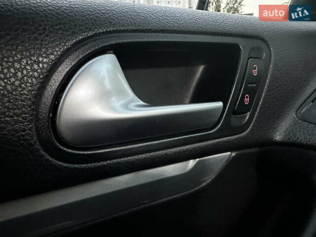 Коричневий Фольксваген Тігуан, об'ємом двигуна 2 л та пробігом 200 тис. км за 16650 $, фото 66 на Automoto.ua