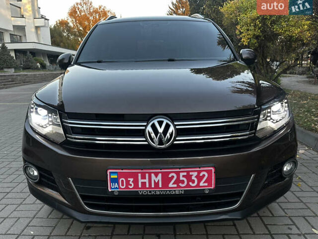 Коричневий Фольксваген Тігуан, об'ємом двигуна 2 л та пробігом 200 тис. км за 16650 $, фото 12 на Automoto.ua