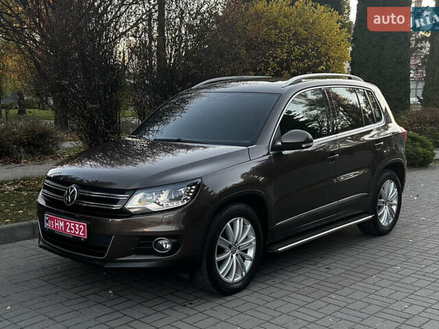Коричневий Фольксваген Тігуан, об'ємом двигуна 2 л та пробігом 200 тис. км за 16650 $, фото 14 на Automoto.ua
