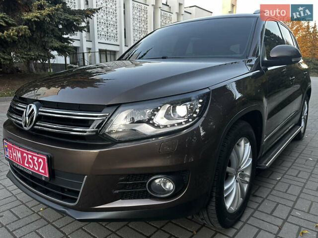 Коричневий Фольксваген Тігуан, об'ємом двигуна 2 л та пробігом 200 тис. км за 16650 $, фото 33 на Automoto.ua