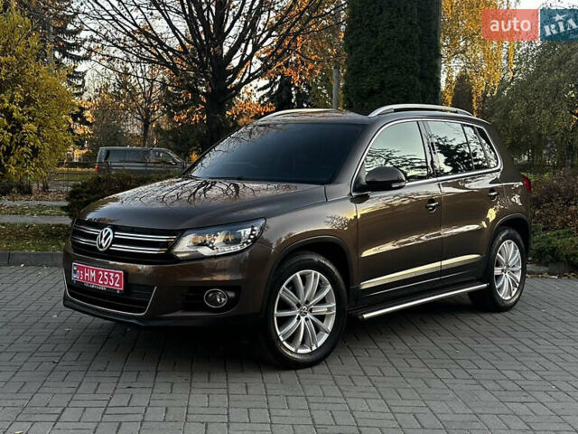 Коричневий Фольксваген Тігуан, об'ємом двигуна 2 л та пробігом 200 тис. км за 16650 $, фото 89 на Automoto.ua