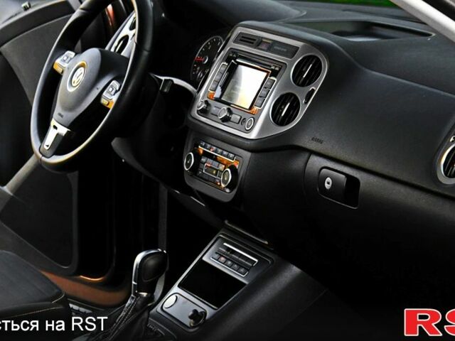 Коричневый Фольксваген Тигуан, объемом двигателя 2 л и пробегом 132 тыс. км за 16700 $, фото 6 на Automoto.ua