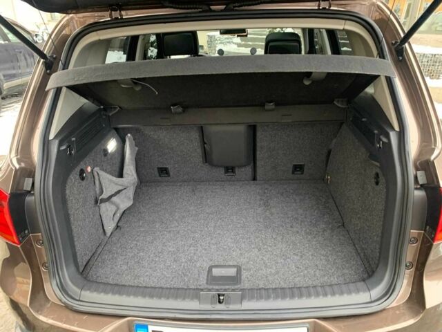 Коричневый Фольксваген Тигуан, объемом двигателя 2 л и пробегом 160 тыс. км за 16800 $, фото 16 на Automoto.ua