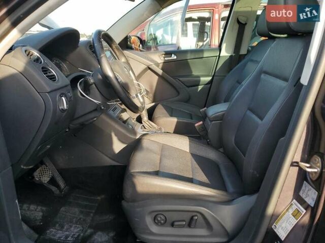 Коричневый Фольксваген Тигуан, объемом двигателя 1.98 л и пробегом 149 тыс. км за 1100 $, фото 6 на Automoto.ua