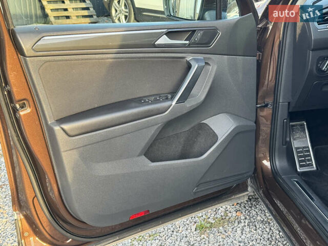 Коричневый Фольксваген Тигуан, объемом двигателя 1.97 л и пробегом 156 тыс. км за 24900 $, фото 58 на Automoto.ua