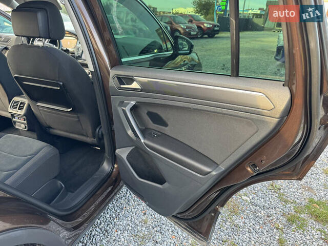 Коричневый Фольксваген Тигуан, объемом двигателя 1.97 л и пробегом 156 тыс. км за 24900 $, фото 62 на Automoto.ua