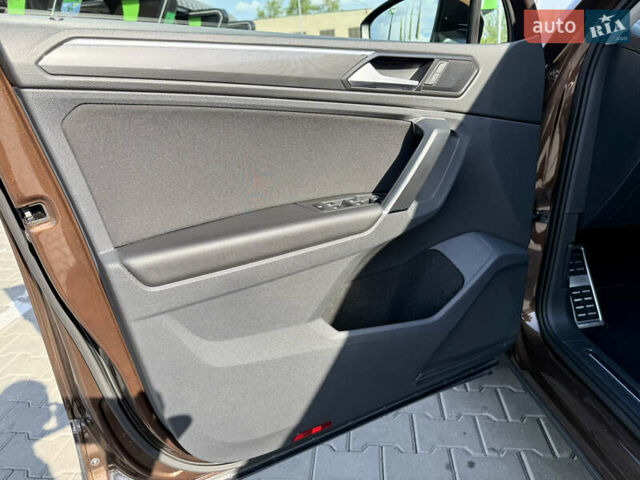 Коричневый Фольксваген Тигуан, объемом двигателя 1.98 л и пробегом 193 тыс. км за 21200 $, фото 23 на Automoto.ua