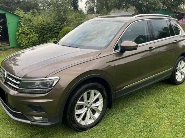 Коричневий Фольксваген Тігуан, об'ємом двигуна 0 л та пробігом 86 тис. км за 10500 $, фото 7 на Automoto.ua