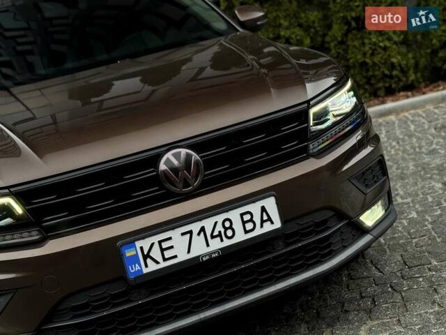 Коричневый Фольксваген Тигуан, объемом двигателя 1.97 л и пробегом 205 тыс. км за 19990 $, фото 2 на Automoto.ua