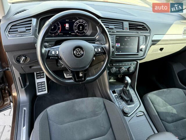Коричневый Фольксваген Тигуан, объемом двигателя 1.98 л и пробегом 193 тыс. км за 21200 $, фото 27 на Automoto.ua