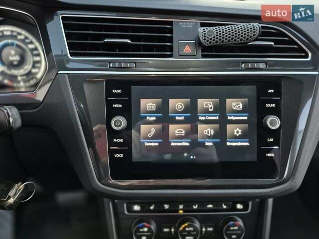 Коричневий Фольксваген Тігуан, об'ємом двигуна 1.97 л та пробігом 280 тис. км за 22200 $, фото 11 на Automoto.ua