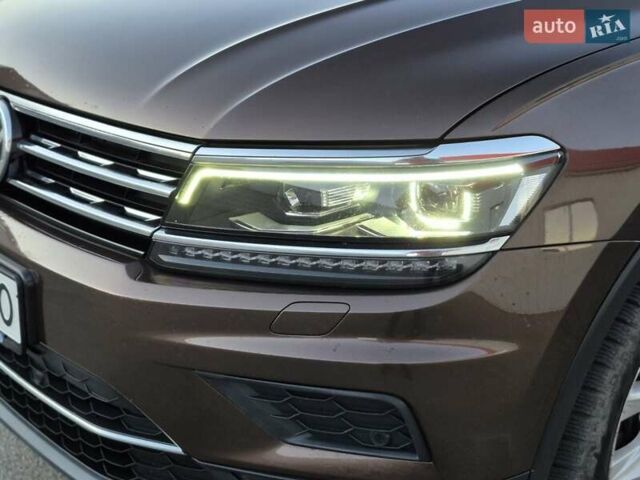 Коричневий Фольксваген Тігуан, об'ємом двигуна 1.97 л та пробігом 280 тис. км за 22200 $, фото 7 на Automoto.ua